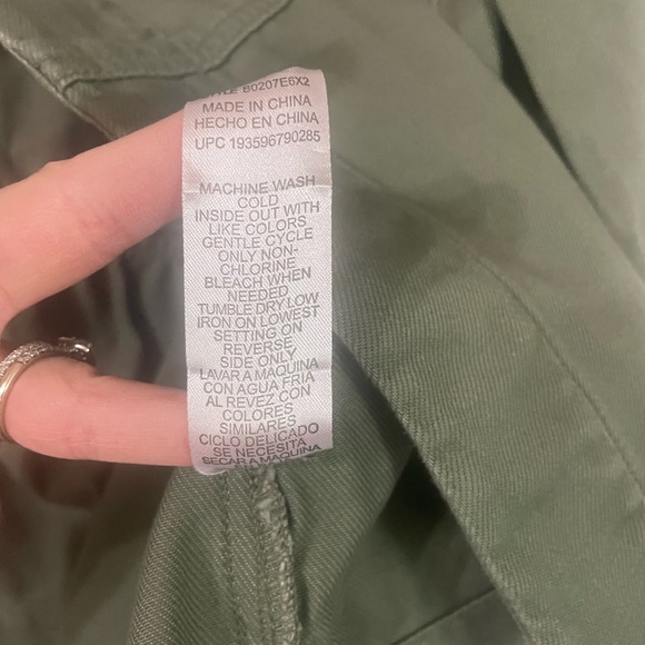 Democracy Utility Jacket Olive Green Army Green Size Medium Pockets 100% Cotton - Picture 4 of 9